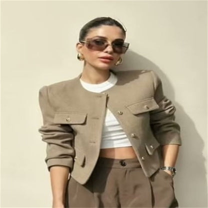 Élégance Boutonnée