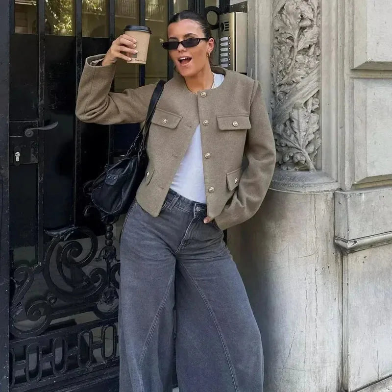 Élégance Boutonnée