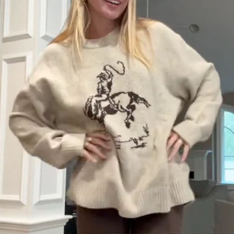 Pull Équestre Audacieux